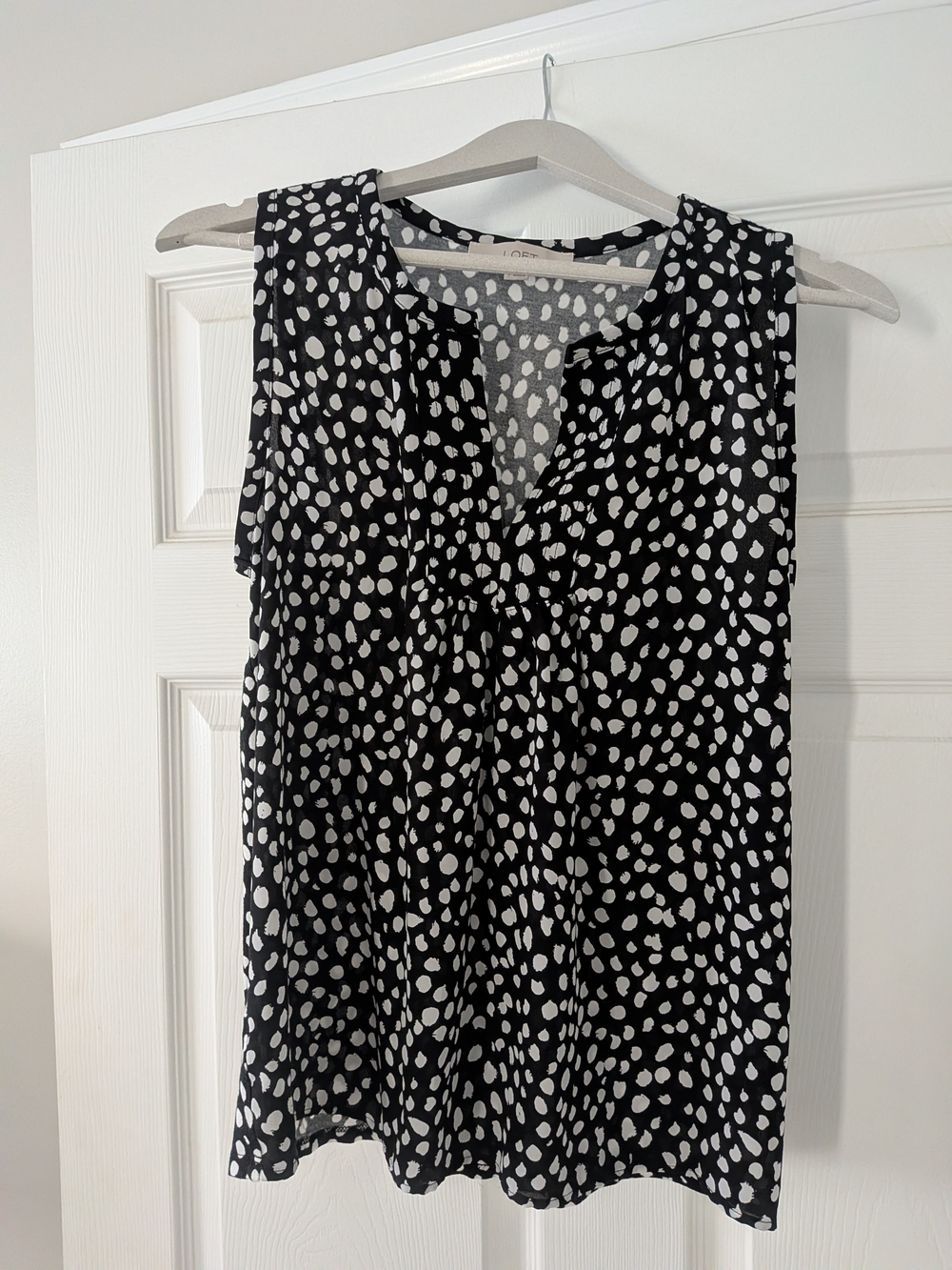 LOFT Black and White Dalmation Dot Sleeveless Top | Size S